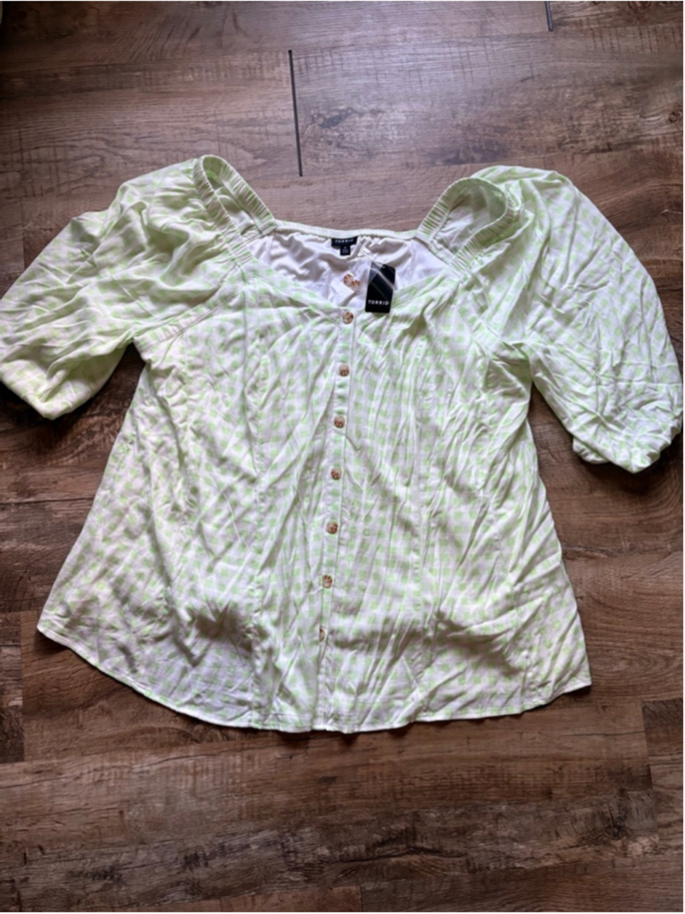 Torrid Fitflare Button Up Top Size 4X